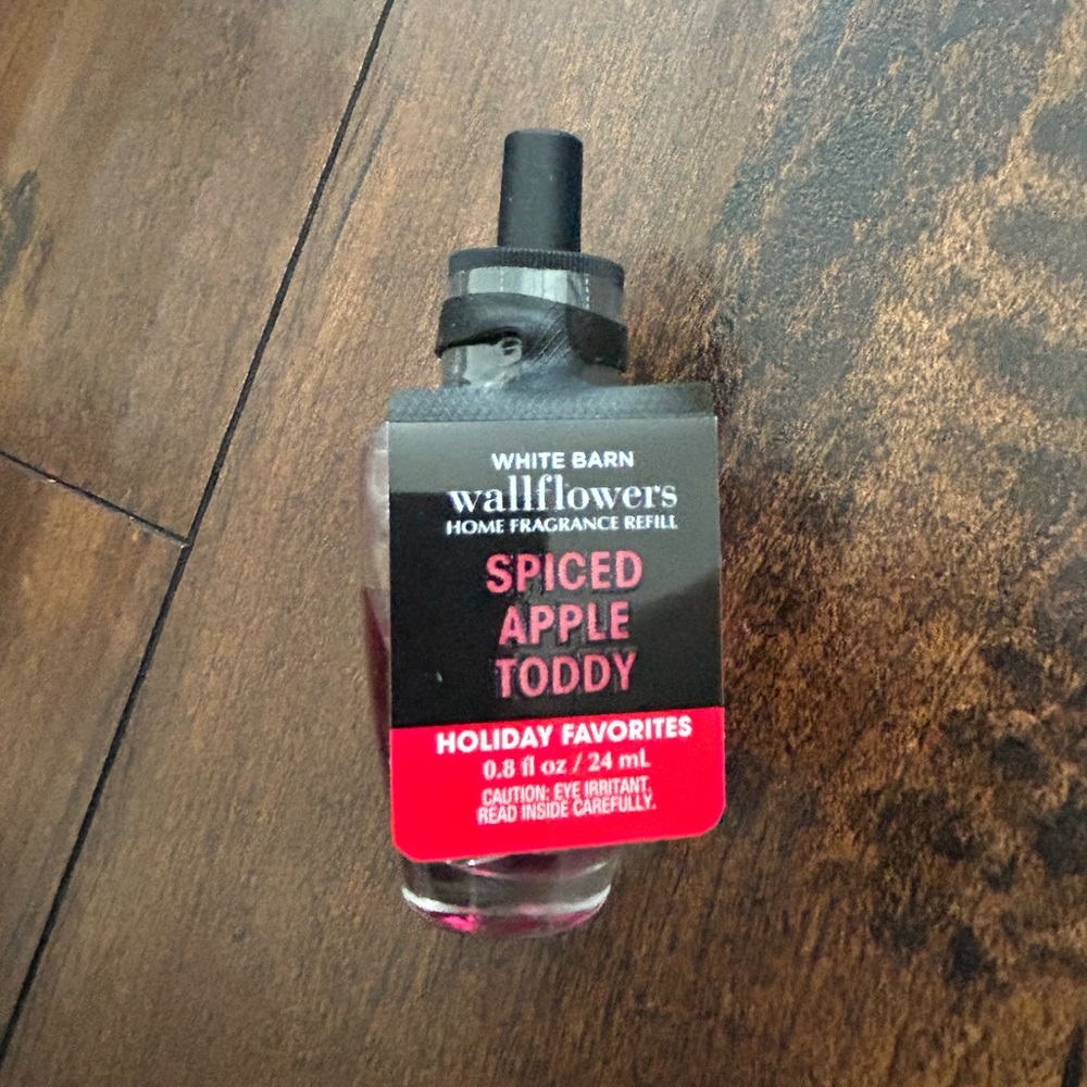 Spiced Apple Toddy Bath & Body Wallflower